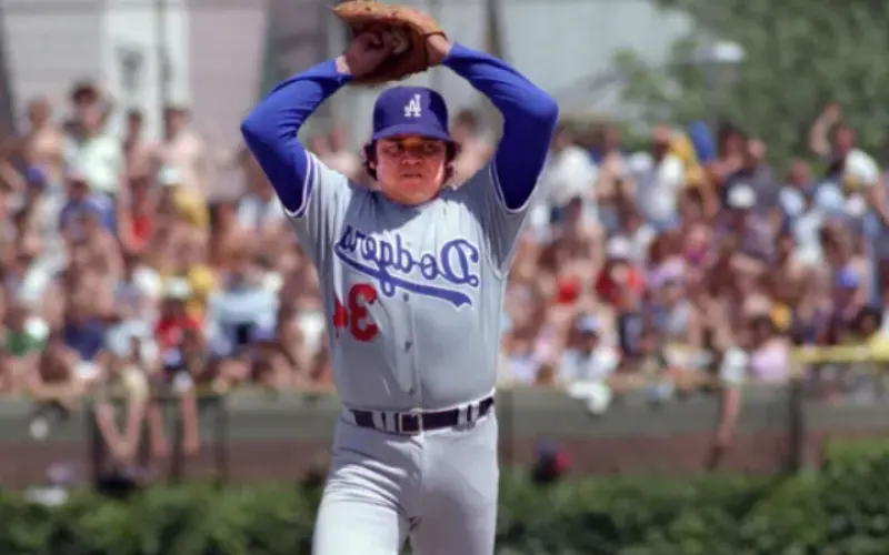 Netizens buzzing on Why does Fernando Valenzuela